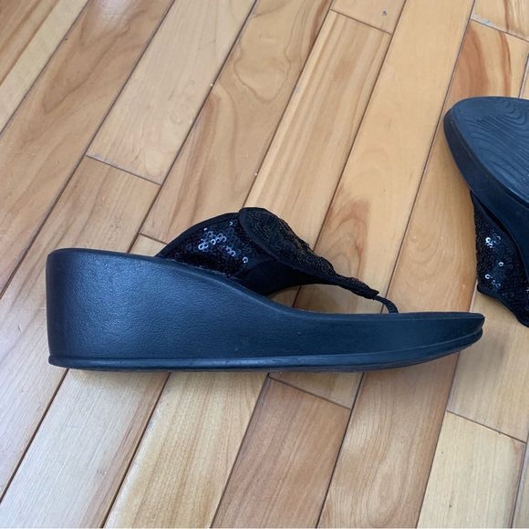 Clarks Slip on Sequin Heel Sandals in Black - Size 8 - Picture 7 of 8